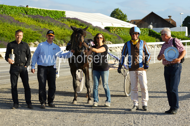 scs 150619 0118 Global Spotify scs 150619 0118 Global Spotify